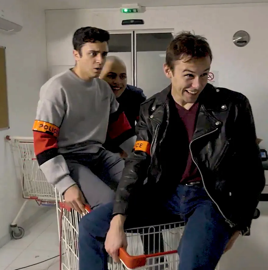 Les coulisses